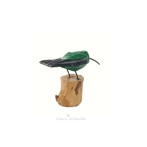 Zumbador Verde tallado en madera